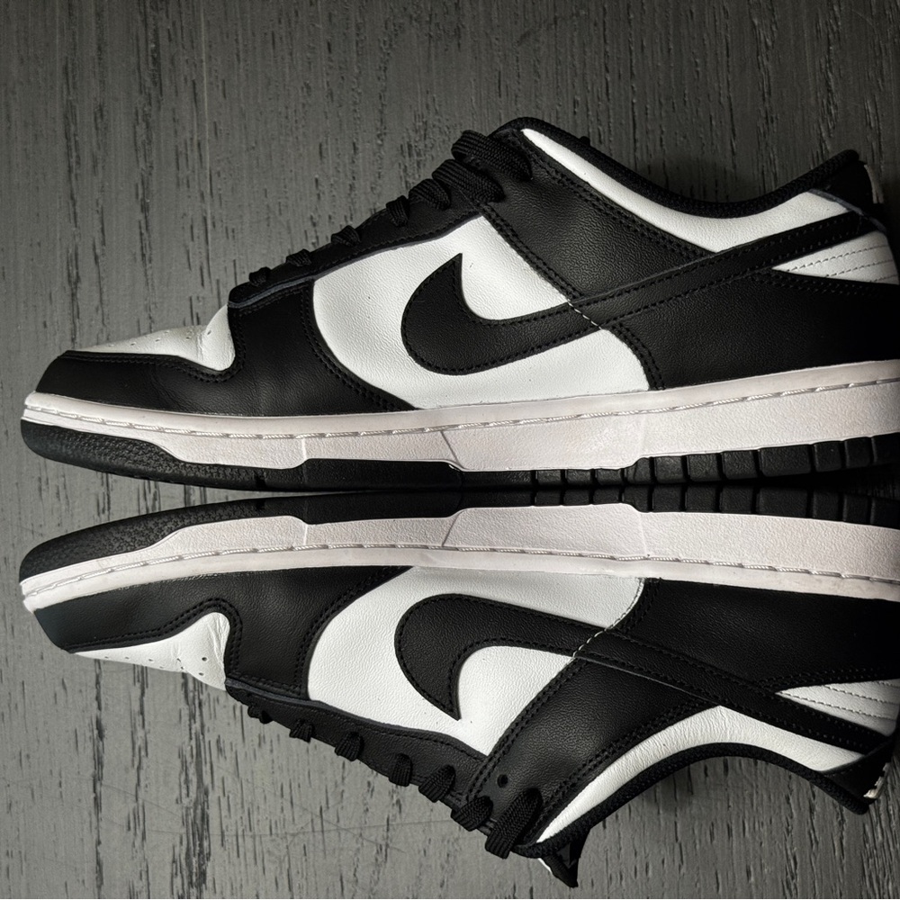Nike Women’s Dunk Classic Black and White Sneakers (Panda)